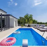 Luna By Interhome Дом отдыха *