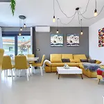 Luna By Interhome Вишнян